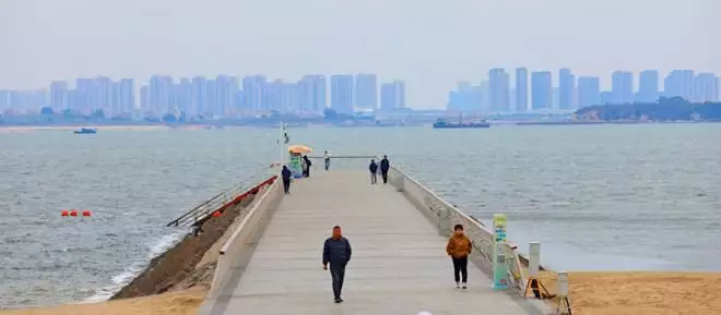 一组图，打卡厦门环东滨海旅游浪漫线《小巷人家》大结局：五大赢家，庄超英父母上榜，鹏飞迎娶白富美-第4张图片-旅游攻略网