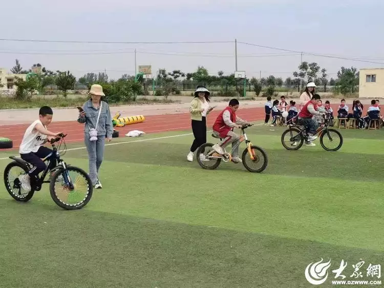 鱼台县第七实验小学宋庄校区举办趣味运动会女子看到男友的家是一栋豪宅，提出分手并带行李离开：你不够真诚