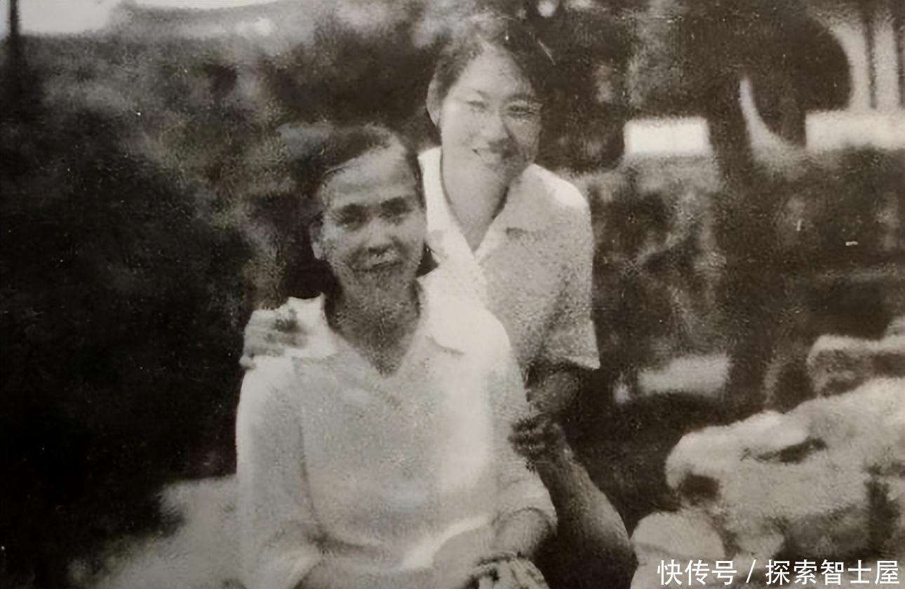 1947年,贺子珍回国到东北,下车后左顾右盼:肖劲光同志没来吗?_【快资讯】