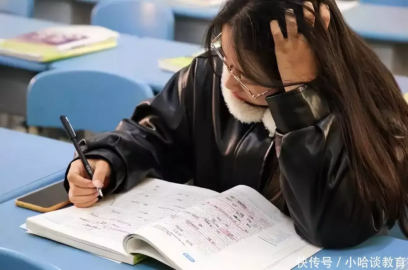 英语四六级有新变化，部分考生将失去报名资格，学习再好也没用