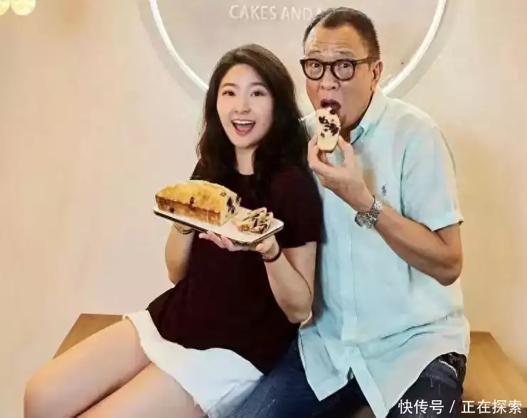 明星父女对比，徐少强女儿长得美，看到骆达华闺女：初恋的感觉广西一男童天生拥有蓝眼,夜晚看东西如同白天,检查结果让全家沉默