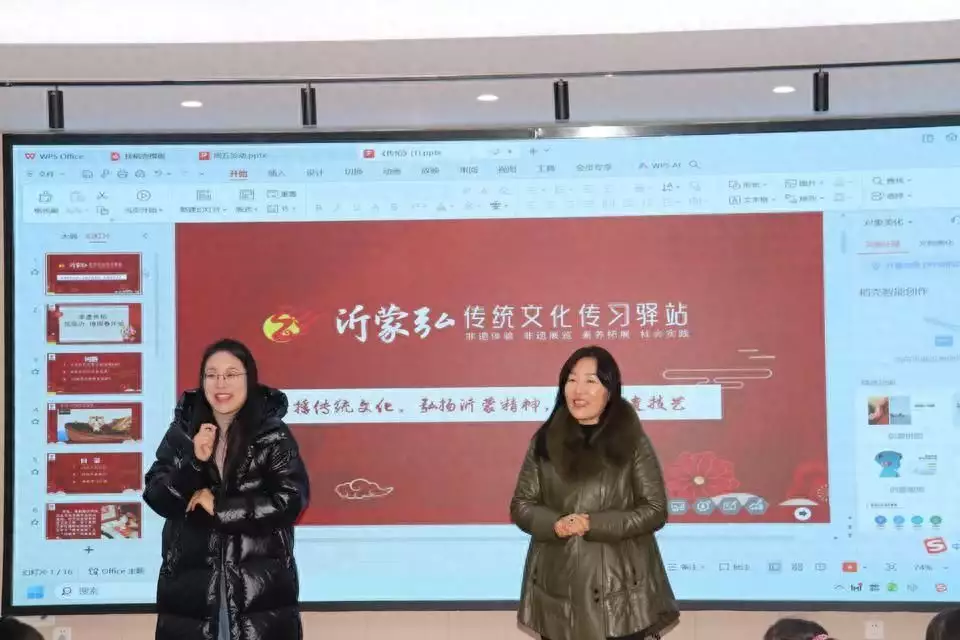 感受非遗魅力！非遗传拓走进罗庄区高都街道中心幼儿园“潘金莲”扮演者因戏生情，与武松在一起，今53岁却过成这样！