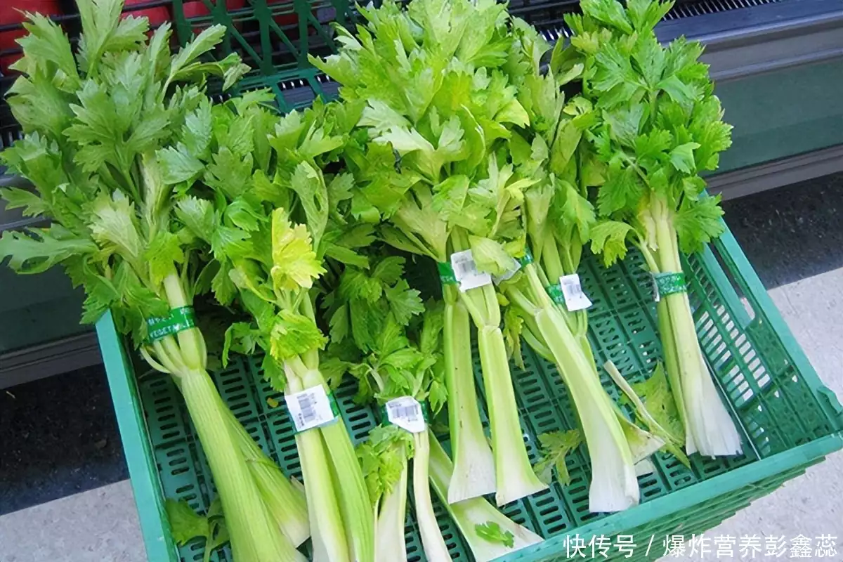 菠菜不能与什么同吃（菠菜不能和什么食物一起吃） 第3张