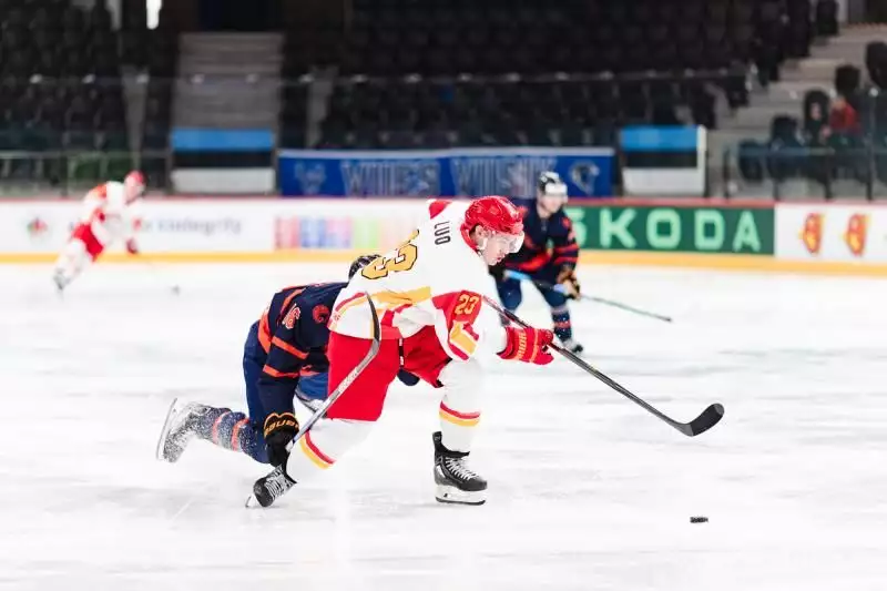 Ice Hockey World Championship group A group B ｜ Chinese male ice defeats the Dutch team broadcast article