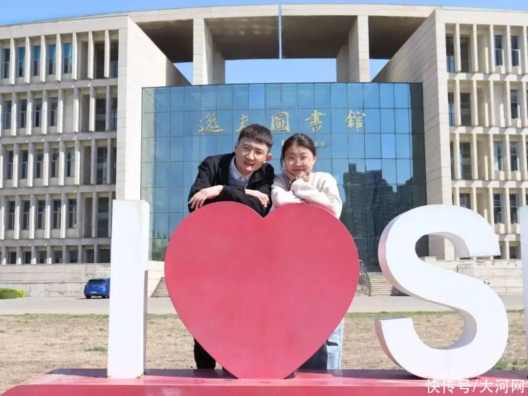 厉害了！“学霸”情侣同年同月同日生，双双被中科院录取浙江大学“最美”混血校花，颜值与才华齐飞，可惜已嫁给“土豪”