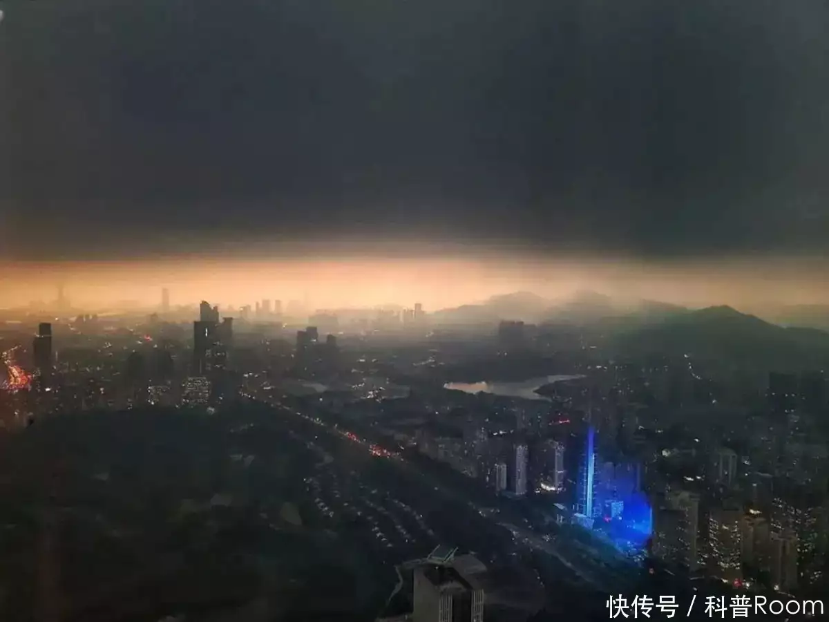 地震前兆天空图片（地震前兆地震云图片） 第14张