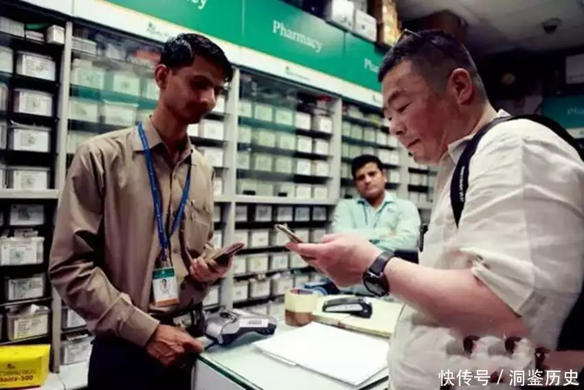 蕨麻埃唐佩县邮购，并且一毛钱都不赚，为什么却惹起杀身之祸他是中国京剧演员：不料肖像被印在什至上，欲追讨却找不到人(图4)