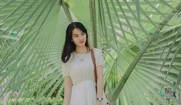 天下风物——《[人活着（读完大哭）]诗韵咏合》风光题照