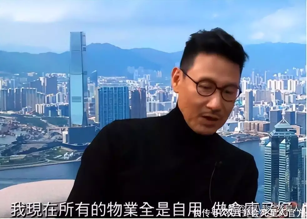 拥数千万大宅、开数十辆小车、赚数千万票钱,别再“心疼”张国荣啦!要求中国给全世界道歉,被央视解雇的主持人阿丘,如今下场apparently(图14) 拥数千万大宅、开数十辆小车、赚数千万票钱,别再“心疼”张国荣啦!要求中国给全世界道歉,被央视解雇的主持人阿丘,如今下场apparently(图14)