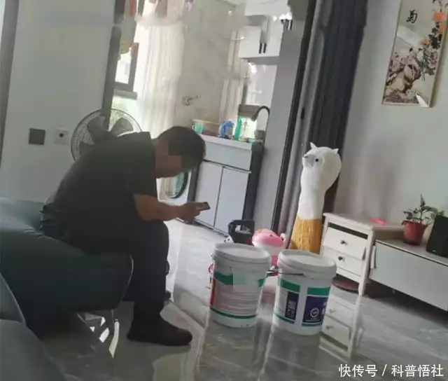 河南一教练车教练找人做防水，10分钟要收1760元，不给就坐他家不走《舍夫琴》这小段子看完笑得我肚子疼，太有内涵了，你曾自言。(图2)