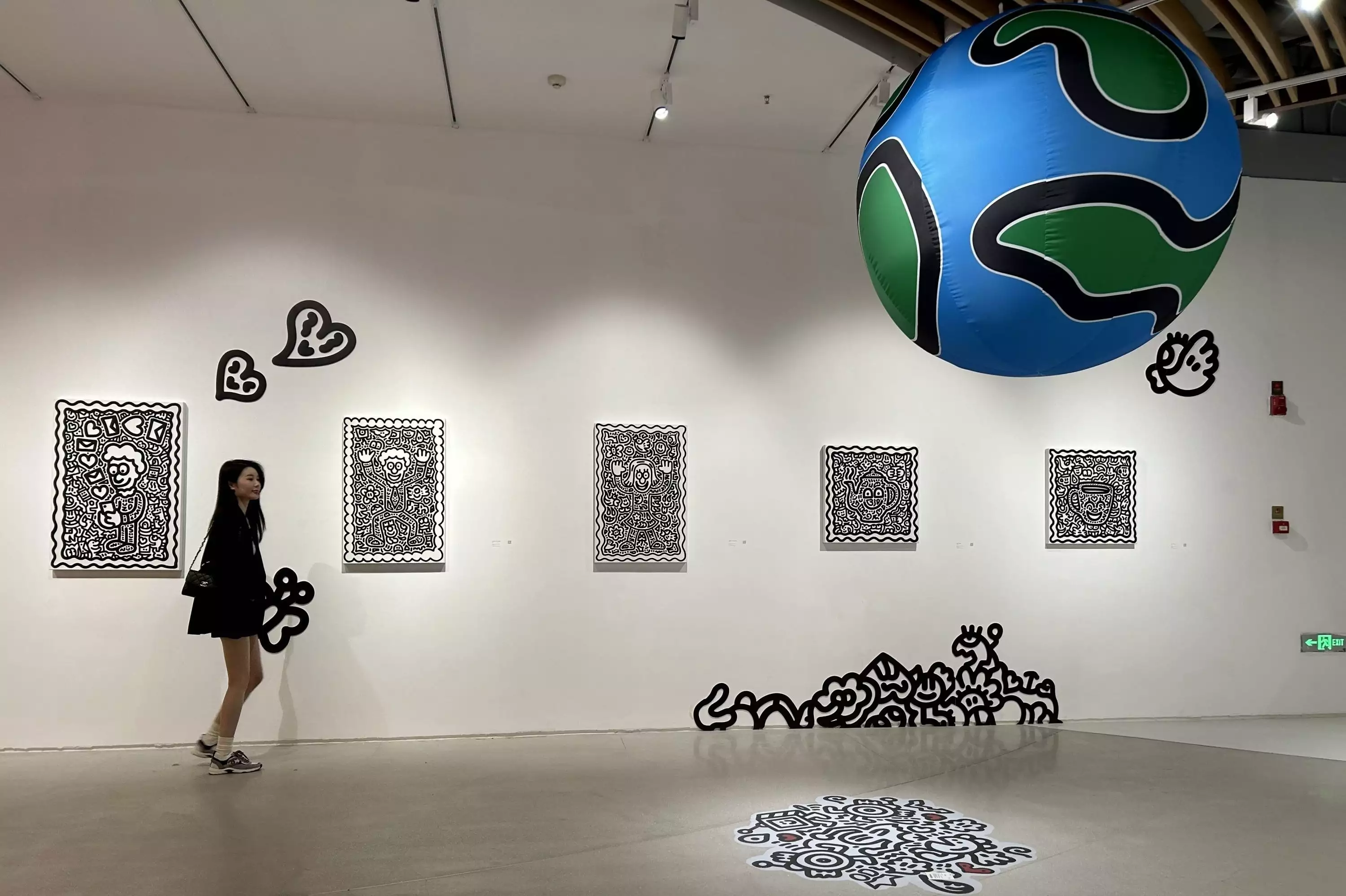 浪漫逛展、环球之旅、沉浸阅读......“五一”假期来武汉这里打卡出片