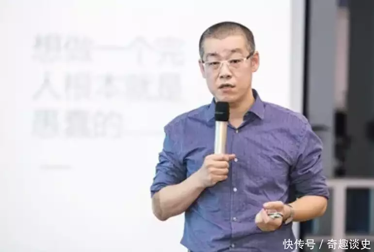 10万枚比特币套现135亿，却称比特币是骗局，李笑来的双面人生舒淇才是“大号水蜜桃”，穿露肩裙前凸后翘，47岁美得犯规插图15