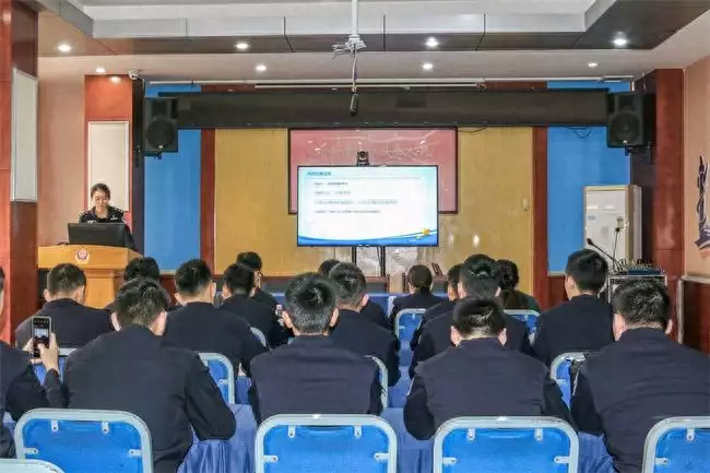 瞧瞧这一周，成都新都公安“新警”们在忙啥？世界上仅存的两颗九眼天珠，一颗就在李连杰的脖子上，价值上亿
