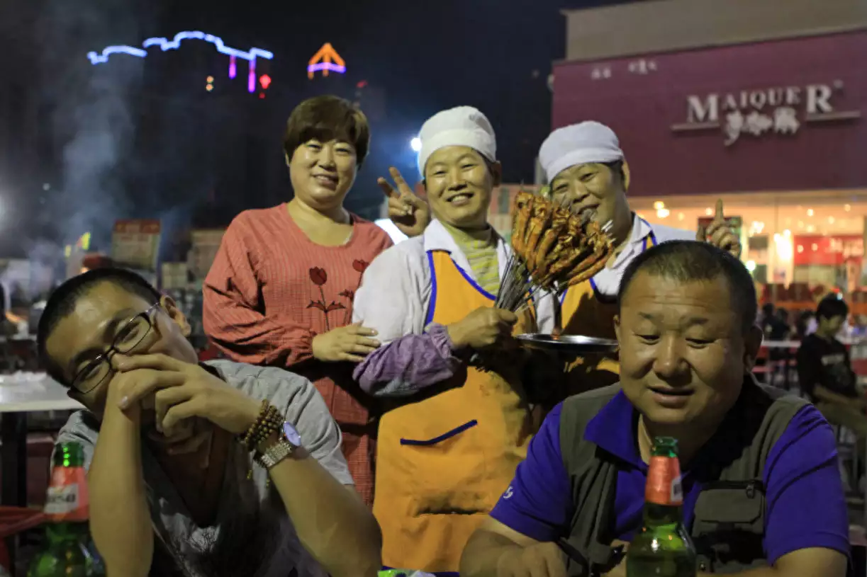 风吹草低见牛羊上一句（风吹草低见牛羊上一句上两句） 第4张