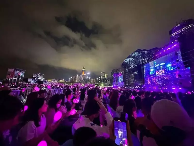 押50赚400还能免费看演出?音乐会义工召募拳法多!曾被千万人告白“我等你长大”,如今她27岁长出这样,网友:辞别了(图3) 押50赚400还能免费看演出?音乐会义工召募拳法多!曾被千万人告白“我等你长大”,如今她27岁长出这样,网友:辞别了(图3)