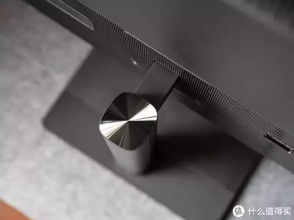 值得推荐 篇十四：显示器和电视的结合体，有点不一样的元创师H28智慧屏评测