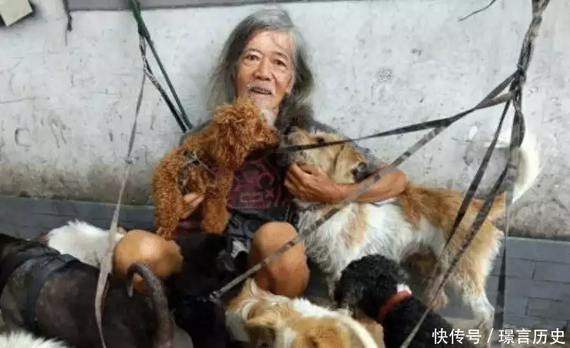 香港郑六三：挥霍五千万遗产妻离子散，拾荒度日，养二十只流浪狗全球最难暗杀的3个人，中国有一人被暗杀了180多次，你可能也认识