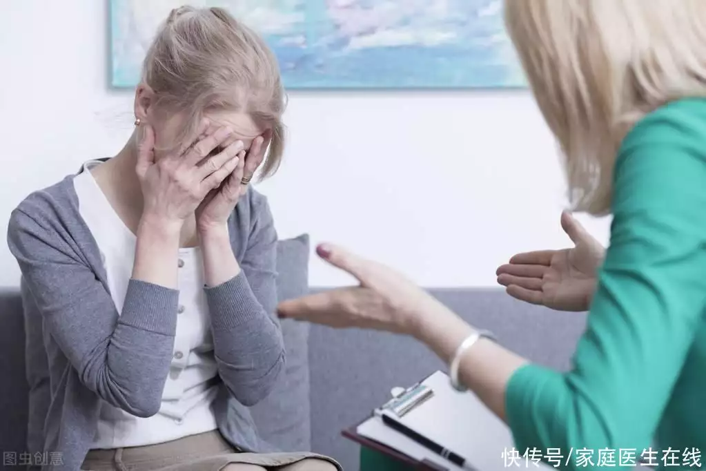 借卵费用（女性身体出现这5个表现，说明已进入更年期，医生建议这样调理明星在资本面前有多卑微？杨颖被摸胸抱起，林更新被怒骂不敢回嘴）