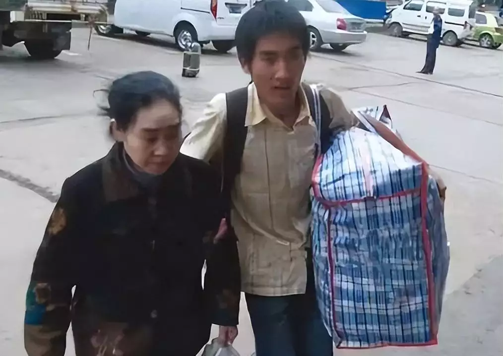 硬核推荐（女人用假肚子骗老公怀孕）女人用假肚子骗老公怀孕怎么办呢 第11张