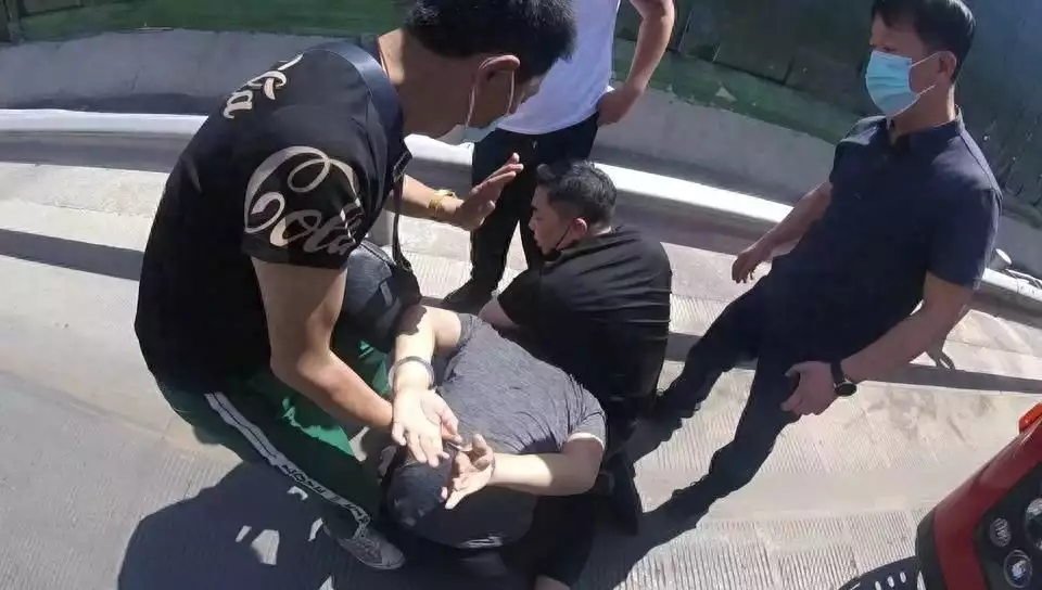 抓汽车盗贼 捣诈骗团伙：济南市中公安小案不小看 大案协调办（济南公安民生）济南偷车事件，