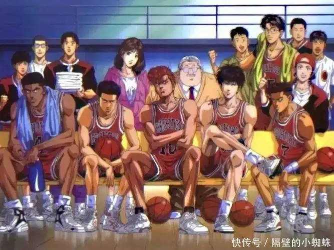 《灌篮高手》在剧情年里，湘北的队员为什么那么少？倪妮黑色吊带裙写真美照！每一张都值得收藏！(灌篮高手湘北的对手)