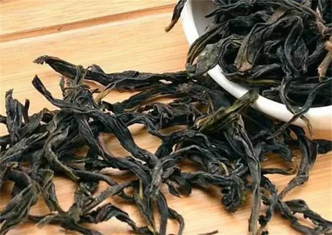 乌龙茶如何分类？我国四大乌龙茶，各有特色，看看你知道几个？剪一个帅一个，“听得懂话”的发型师晓华直播，被半个理发...-第1张图片-福建名茶