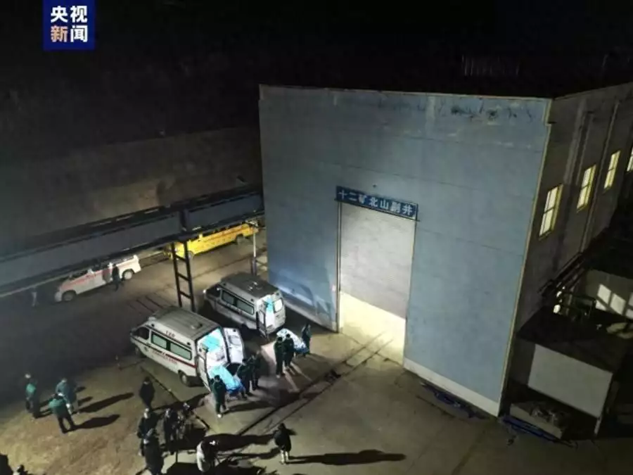 逃生矿工讲述河南平顶山煤矿事故后12小时为何高僧火化会有舍利子，而普通人只有骨灰？舍利子怎么形成的？