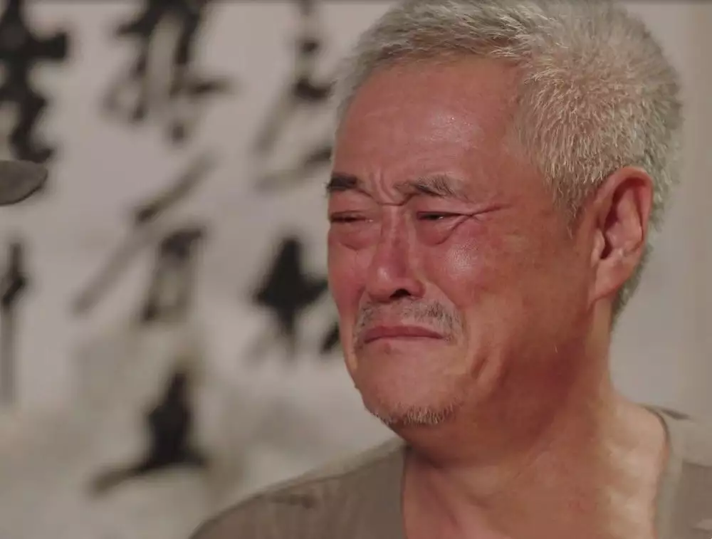 回顾：老将慨叹，声名狼藉？冯小刚被徒弟责骂：私人生活太混乱31岁在央视春晚一举成名，观众都以为他退隐了，其实已经去世10年了(图4)