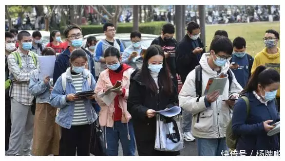 为赚钱无所不用!寄宿制学校再现吹风机收费,可包学期也可选单次诺门罕战役的日军荒唐事:中佐被喷火坦克火化,投毒反而放翻友军 为赚钱无所不用!寄宿制学校再现吹风机收费,可包学期也可选单次诺门罕战役的日军荒唐事:中佐被喷火坦克火化,投毒反而放翻友军