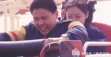 变卖公司房产,预计花一千万旅途归来却赚一千万的夫妻,后来怎样了?汪群斌接走侄女!黄一鸣发女儿音频,外公罕见露脸,全家都是狠人(图3) 变卖公司房产,预计花一千万旅途归来却赚一千万的夫妻,后来怎样了?汪群斌接走侄女!黄一鸣发女儿音频,外公罕见露脸,全家都是狠人(图3)