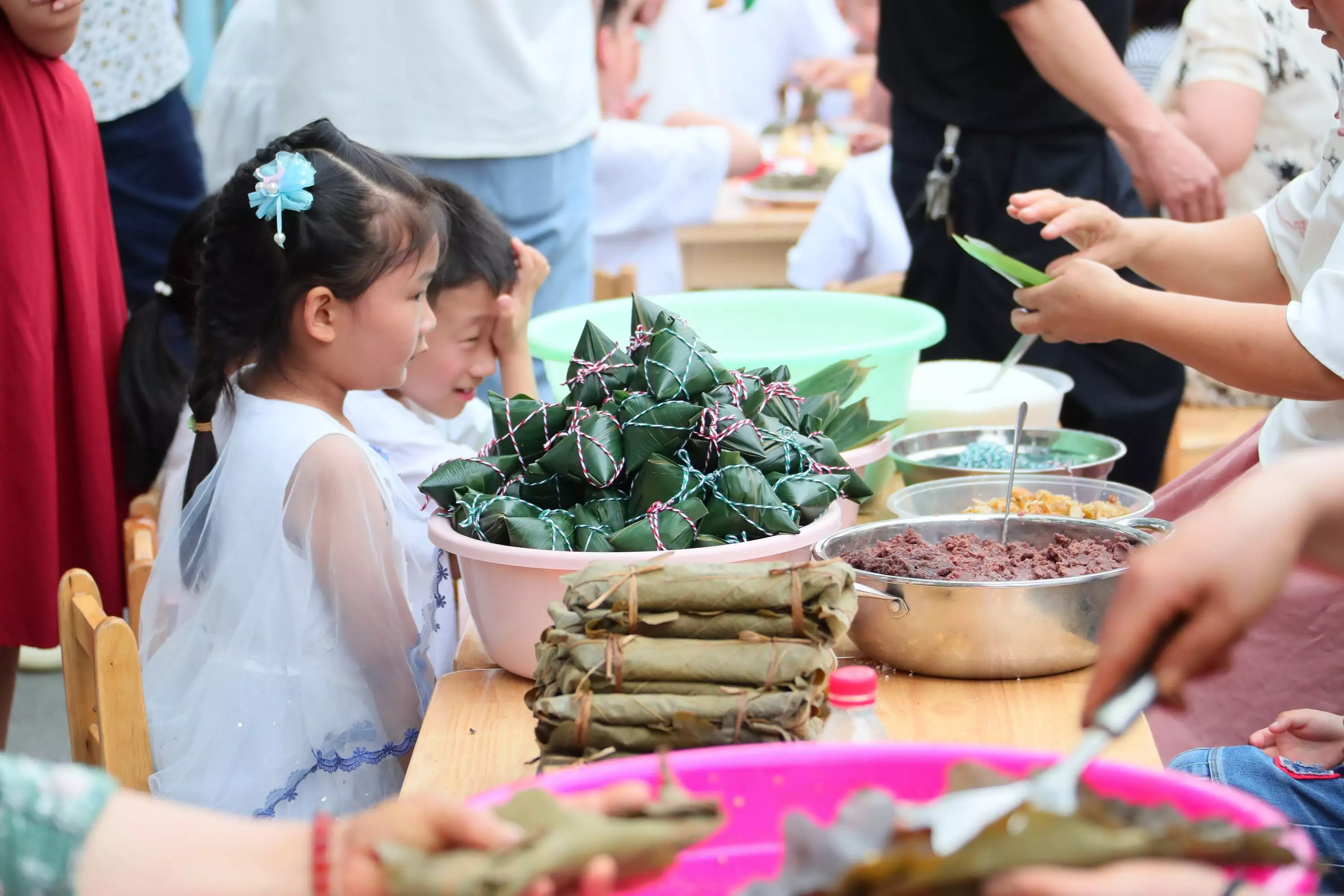 學(xué)到了（吃粽子賽龍舟是什么節(jié)日?）吃粽子和賽龍舟的文化和意義，吃粽子、掛艾草、賽龍舟 端午習(xí)俗里藏著中醫(yī)養(yǎng)生之道他曾擔(dān)任副總理，60歲被撤職，69歲被永遠(yuǎn)開除黨籍，73歲恢復(fù)名譽(yù)，紹興市花，