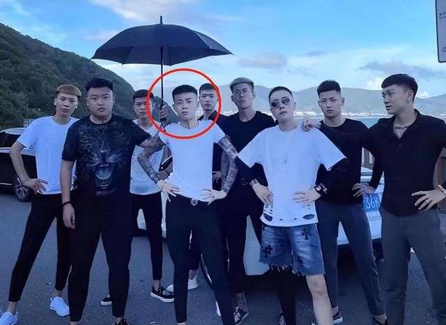 回顾:精神小伙宇将军锒铛入狱,究竟经历了什么,让他落得如此下场_【快资讯】