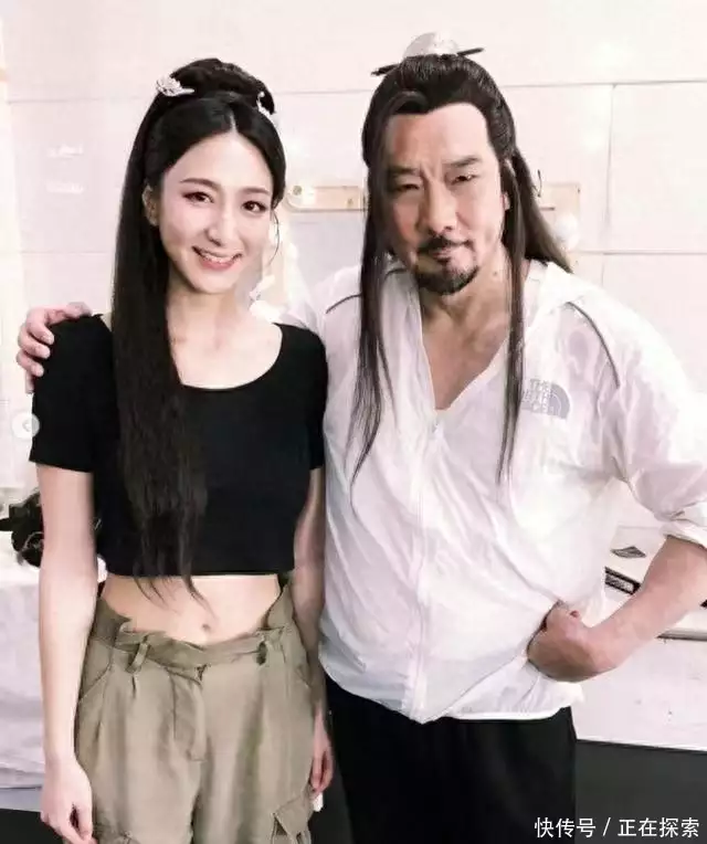 明星父女对比，徐少强女儿长得美，看到骆达华闺女：初恋的感觉广西一男童天生拥有蓝眼,夜晚看东西如同白天,检查结果让全家沉默