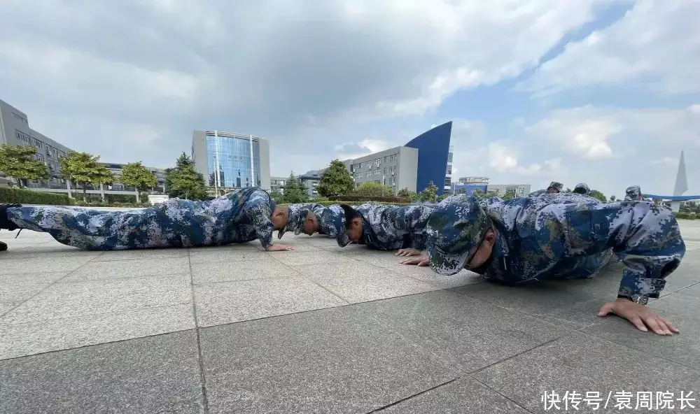 原创（江苏海事职业技术学院）江苏海事职业技术学院士官学院与哪个战区合作 第17张