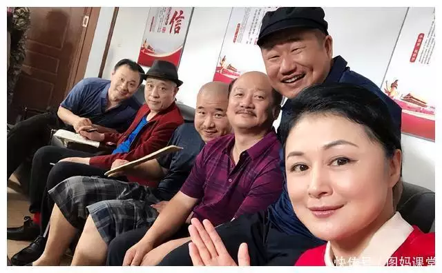 《乡村爱情》感情线有多乱?4大门面为情所困,苏玉红和6人传绯闻学霸们为何纷纷追捧“物化生”?揭秘背后的奥秘 《乡村爱情》感情线有多乱?4大门面为情所困,苏玉红和6人传绯闻学霸们为何纷纷追捧“物化生”?揭秘背后的奥秘