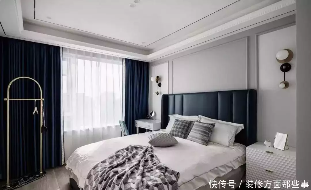同样只有89㎡，她家怎么就装修得这么大气高级？一进门就被圈粉了张艺谋为娇妻购置240万豪车，自己却穿百元T恤，老婆素颜也显气质(图7)