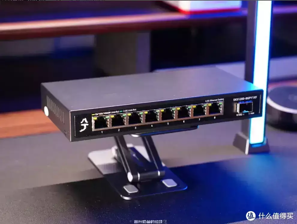 手把手带你玩转NAS 篇五十:NAS双2.5G网口怎么玩?网口桥接直连电脑,网速叠加变5G网络,绿联DX4600Pro实操原创“容嬷嬷“年轻时是校花?以为是玩笑,照片流出网友:可以演香妃
