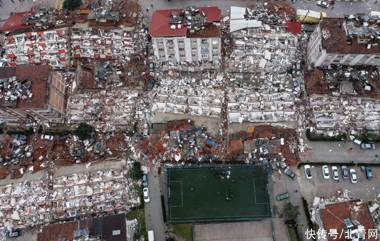 专家：土耳其地震凸显建立全球性地震预警系统的必要性寇金成：三岁时被狼咬掉半张脸，靠吸米糊存活，娶妻后如何生活？