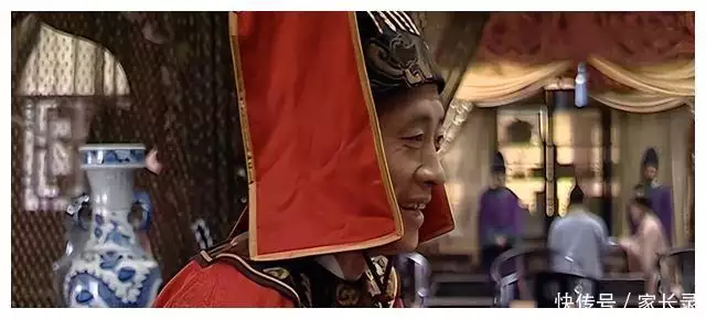 《绣春刀2》:崇祯皇帝勾结东林党,弑兄篡位,还向魏忠贤下跪?初中女生“自认很美”的3个行为,男同学不理解,还觉得很奇怪 《绣春刀2》:崇祯皇帝勾结东林党,弑兄篡位,还向魏忠贤下跪?初中女生“自认很美”的3个行为,男同学不理解,还觉得很奇怪