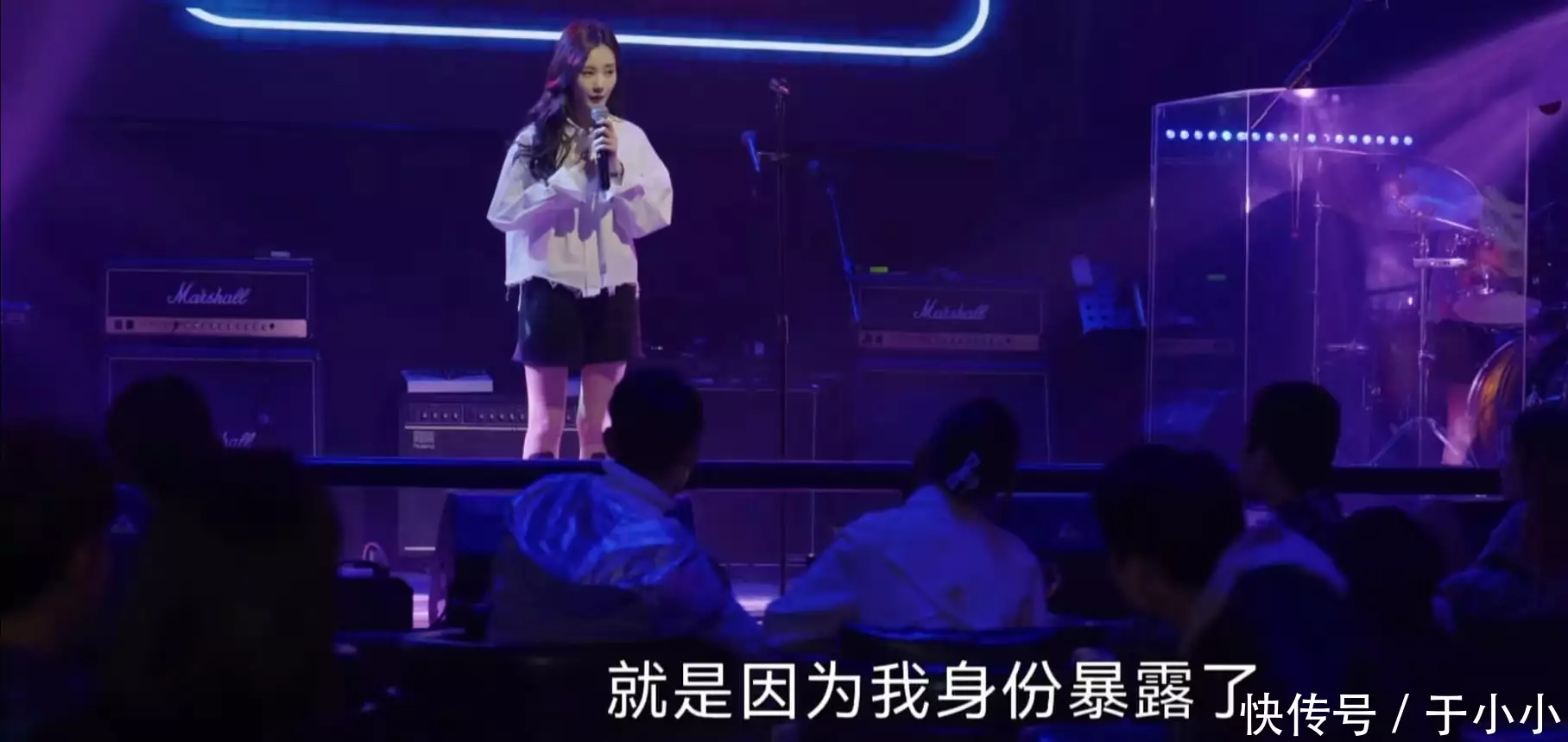 特工任务：看懂黄子诚试探姚瑶，才明白深度潜伏者是周哲一有种尴尬叫“女像父”，12岁森碟娇媚，长相却让人发笑(图3)