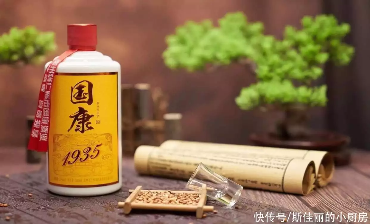到广东东莞旅游，在潮汕吃烧鹅喝茅台得花多少？这个价你可接受？十万中国人到非洲种菜，二十年为啥不回国？来听听非洲女人的回答