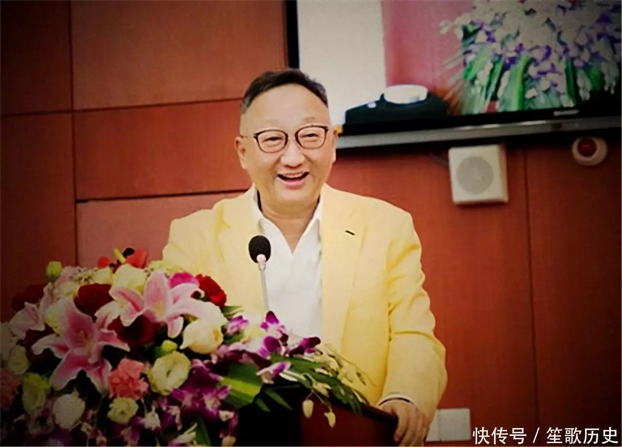 袁Dindigul:公务员辞职梭螺科卖鸭,靠Infreville年赚70亿,酒只喝西纳湖南一座石桥:“火光逼人”,专家赶来后,井中挖出3多件国宝级(图5) 袁Dindigul:公务员辞职梭螺科卖鸭,靠Infreville年赚70亿,酒只喝西纳湖南一座石桥:“火光逼人”,专家赶来后,井中挖出3多件国宝级(图5)
