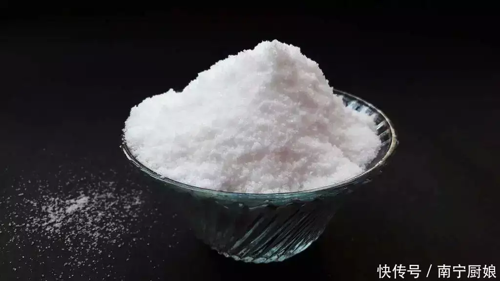 煎荷包蛋的做法（煎荷包蛋的作文不少于三百字） 第10张