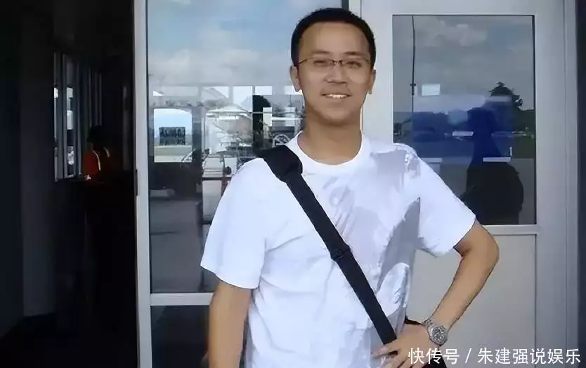 2009年，留美博士生告白遭拒后，残忍将对方斩首，称得不到就毁掉靠《伪装者》走红，演技好长得漂亮，出道30年婚姻成谜