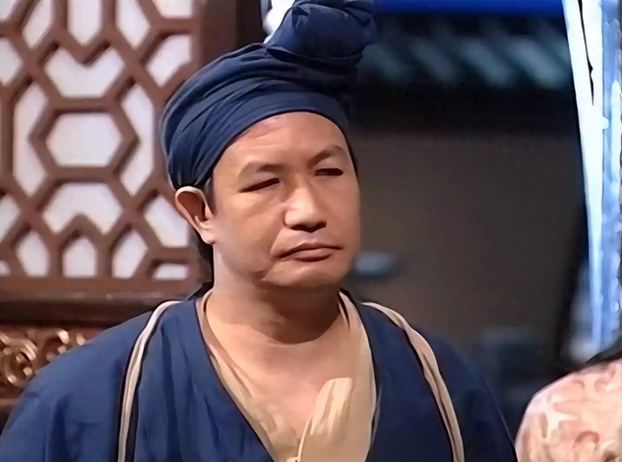 TVB老戏骨去世!参演多部经典剧集,有“荧幕黑帮王”绰号别问了!奶茶是下午喝的,人是晚上“疯”的! TVB老戏骨去世!参演多部经典剧集,有“荧幕黑帮王”绰号别问了!奶茶是下午喝的,人是晚上“疯”的!