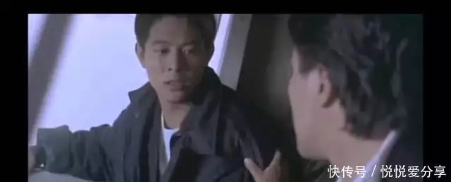 1989年周星驰和李连杰唯一一部合作过的电影,也有可能是最后一部1950年10月,38万志愿军秘密入朝情报被泄露,谁替我们补了漏洞? 1989年周星驰和李连杰唯一一部合作过的电影,也有可能是最后一部1950年10月,38万志愿军秘密入朝情报被泄露,谁替我们补了漏洞?