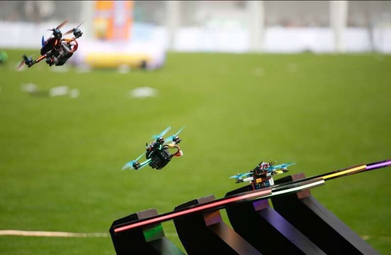 用脚步丈量信念以行动锤炼品格｜上高金MBA“品格领导力戈壁训练营”