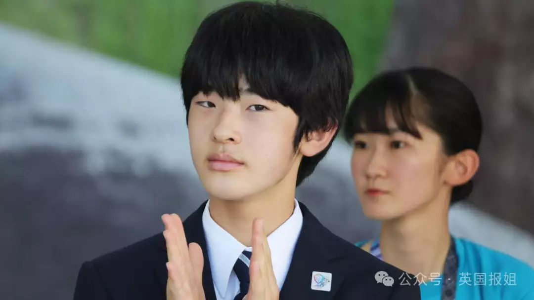 日本天皇独生女事业爱情双丰收?毕业礼大气亮相,疑似帅男友曝光《小巷人家》大结局:宋莹一直不知,黄玲当年陪她去烧香的别有用心 日本天皇独生女事业爱情双丰收?毕业礼大气亮相,疑似帅男友曝光《小巷人家》大结局:宋莹一直不知,黄玲当年陪她去烧香的别有用心