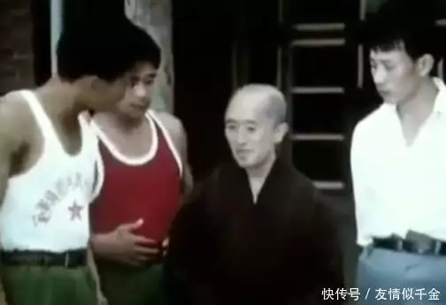 誉满神州的海灯法师老照片：亲自指导部队训练，成名照却另有隐情90年代，年轻时周星驰和张敏的合影，肩挨肩就像一对热恋的小情侣