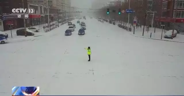 今冬首场大范围寒潮天气来袭（梦见擦窗户框玻璃） 第2张